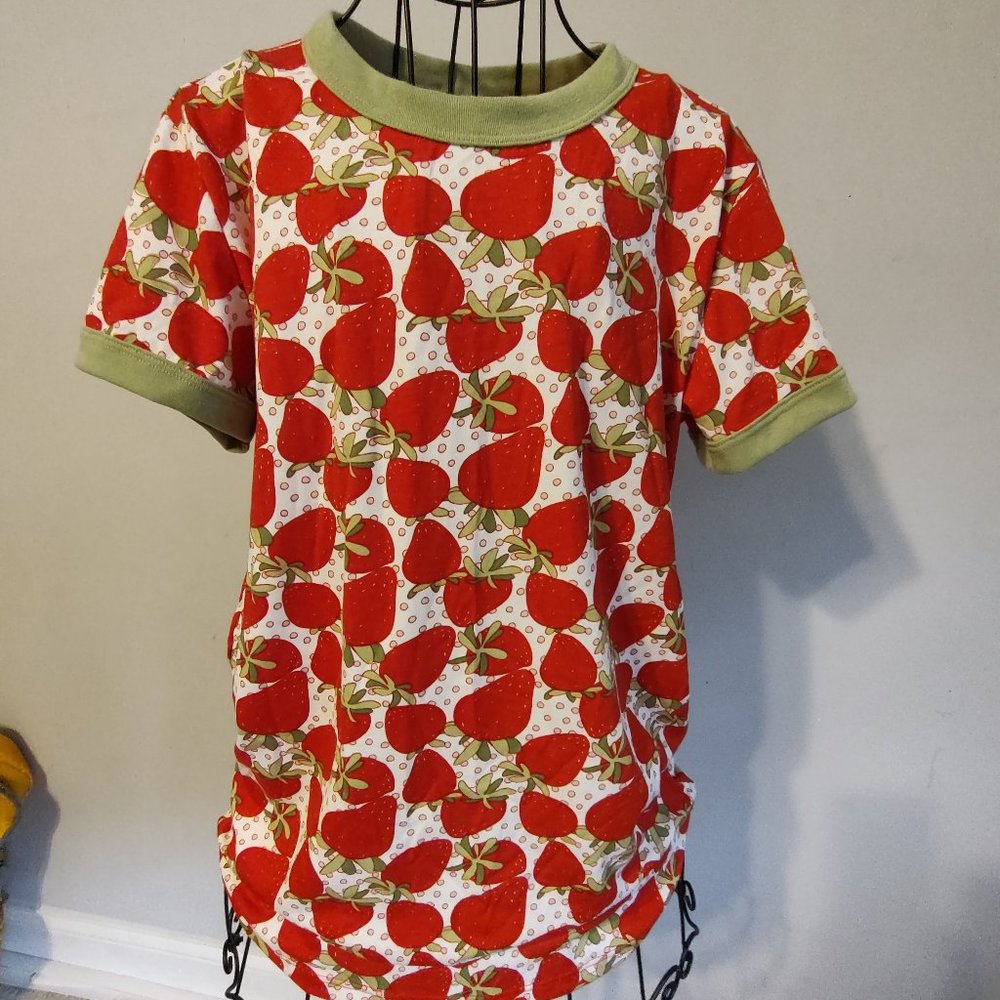 Strawberry ringer tee